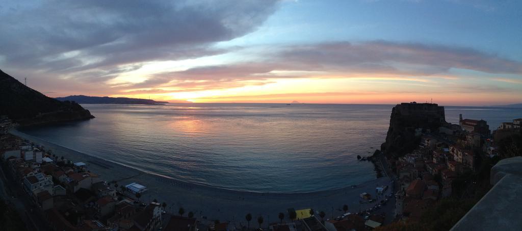 B&B Al Vicoletto Scilla Bagian luar foto