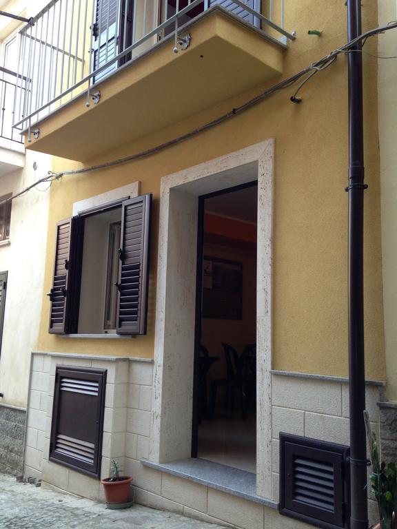 B&B Al Vicoletto Scilla Bagian luar foto